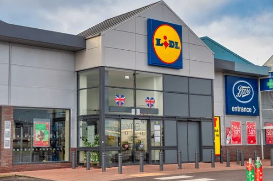 Lidl Is Hiring in the UK: No Experience Needed and Contracts Starting This Week